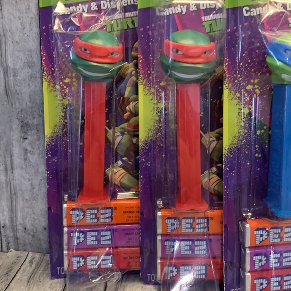 Nickelodeon Pez Candy and dispenser - Picture 4 of 6